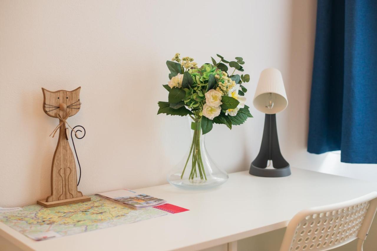 Top Class Apartments In Carlsbad การ์โลวีวารี ภายนอก รูปภาพ